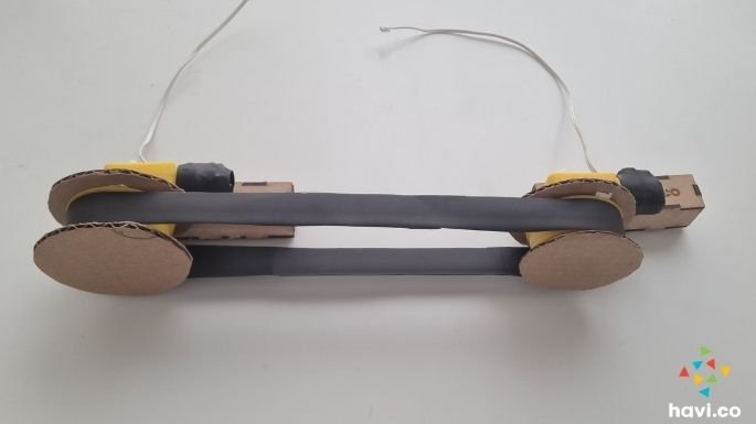 10-stick-surface-conveyer-belt